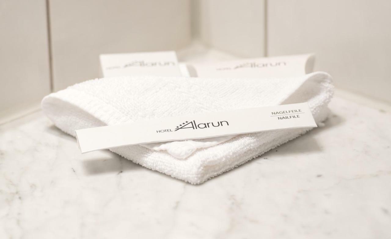 Hotel Alarun Unterschleißheim Buitenkant foto